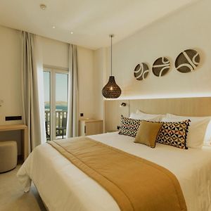 Opal Paros